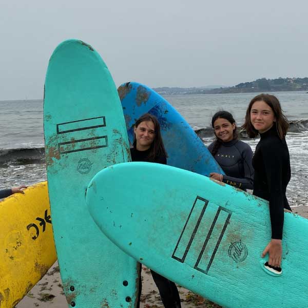 Club La Caleta. Surf en la playa de Málaga